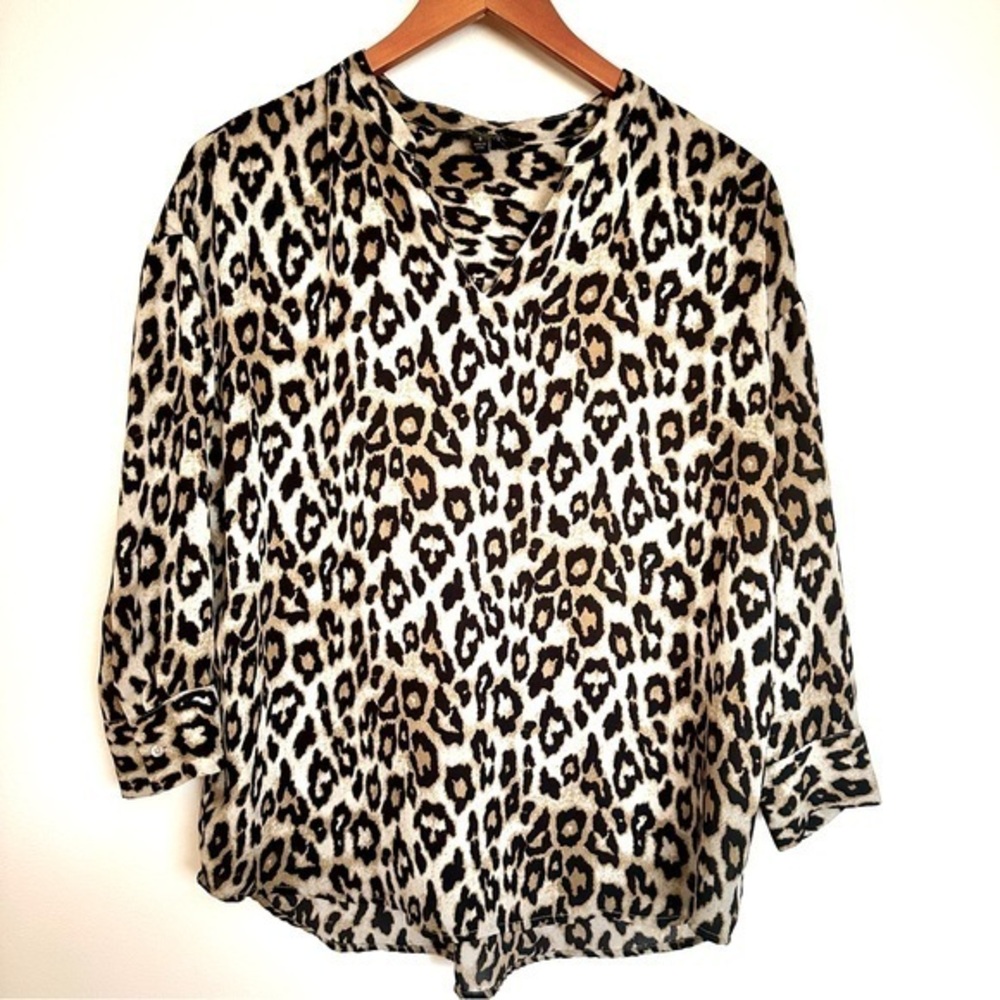Banana Republic Elegant Blouse in Classic Cheetah Print Size Small - Picture 1 of 11